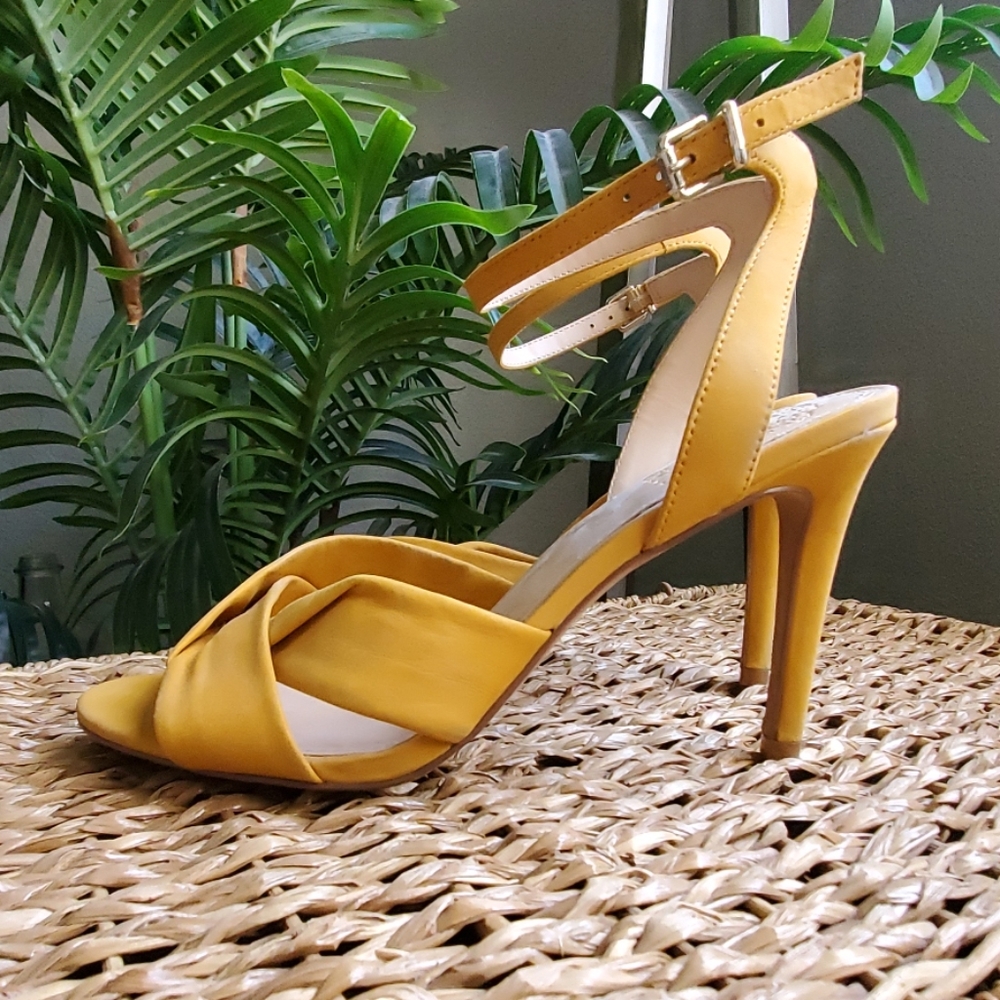 Vince Camuto heels